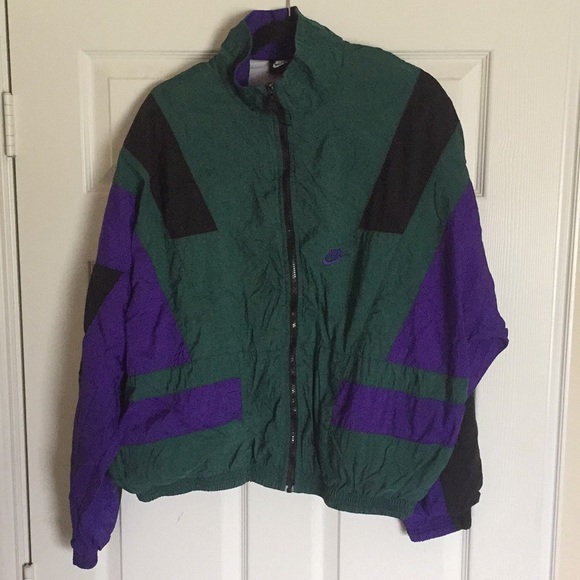 Nike Other - NIKE *VNTG windbreaker green/purple L Nike Other - NIKE *VNTG windbreaker green/purple L